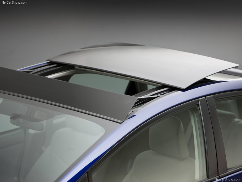 Illustration for article titled New Prius Hybrid Dashboard Photos